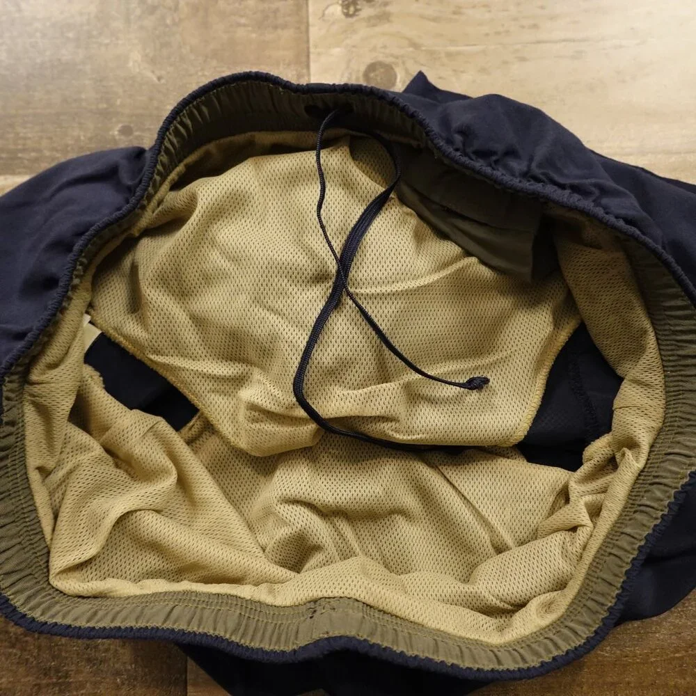 L.L.Bean Swim Trunks Men’s XL‎ Navy Blue 6” Inseam Mesh Lined Elastic Waist